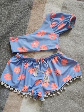 Snapper Rock Girls Beach Bloom One-Shoulder Two-Piece Swimsuit Shorts Set Sz 10